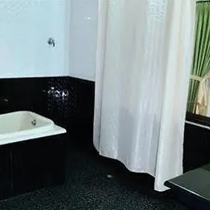 3* Hotel Violet Woods