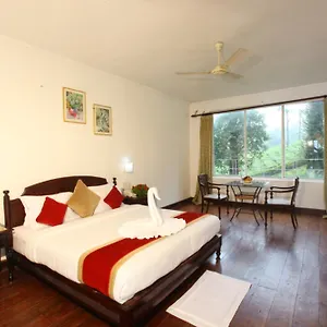 3* Hotel Oak Fields